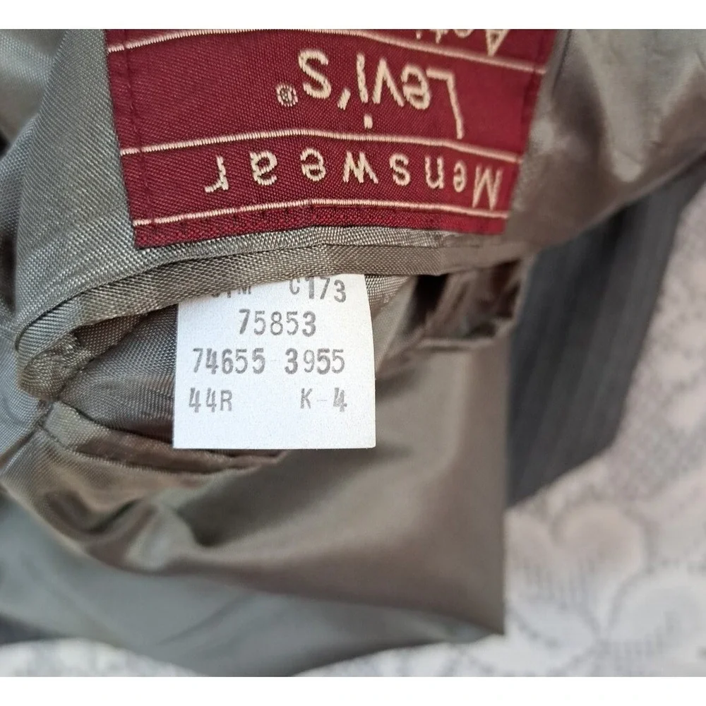 Levi's Sport Coat Men's 44R‎ Menswear Action Jacket Gray Pinstripe Pre-owned